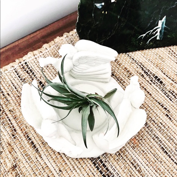 Ceramic angel decor - Picture 3 of 6